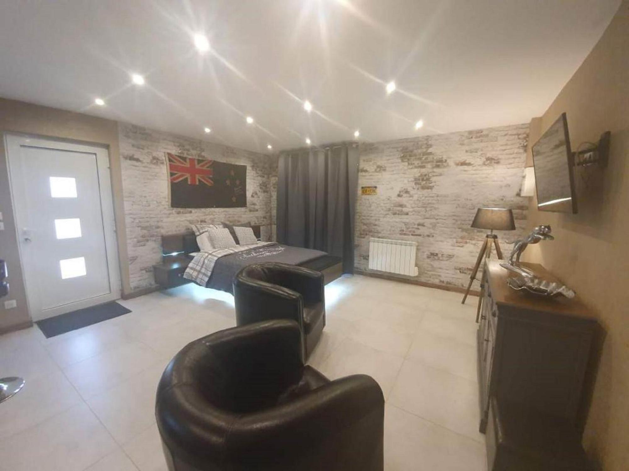 Cosy Apartment In Eperlecques With Fireplace Екстер'єр фото